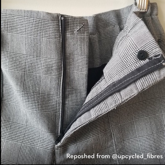 Zara Trafaluc Women's Grey Plaid Shorts XS - Picture 3 of 9